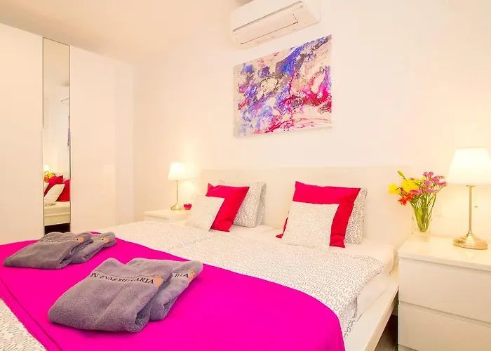 Vila Leon Inmo Palmera - 10337 Empuriabrava