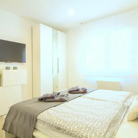 Villa Leon Inmo Palmera - 10337