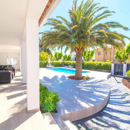 Leon Inmo Palmera - 10337 Villa Empuriabrava